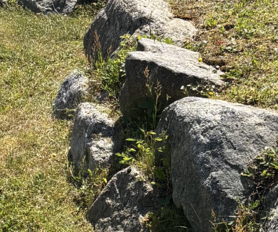 Durable Rock Retaining Walls