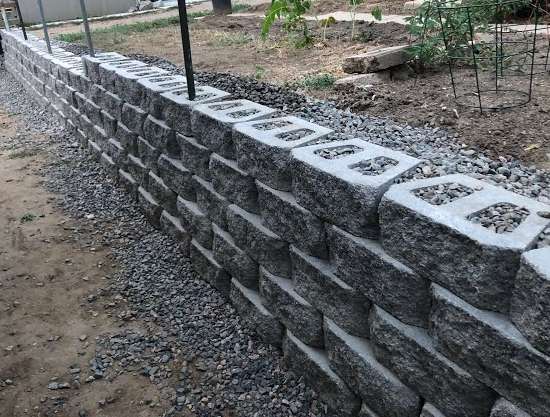 Retaining wall