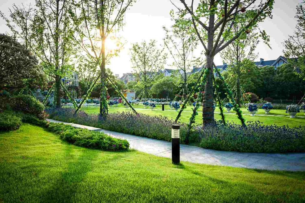 How Do You Choose the Right Landscaping Partner in Halifax?